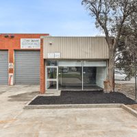 1 42 industria low Res-4 1 42 industria low Res-4